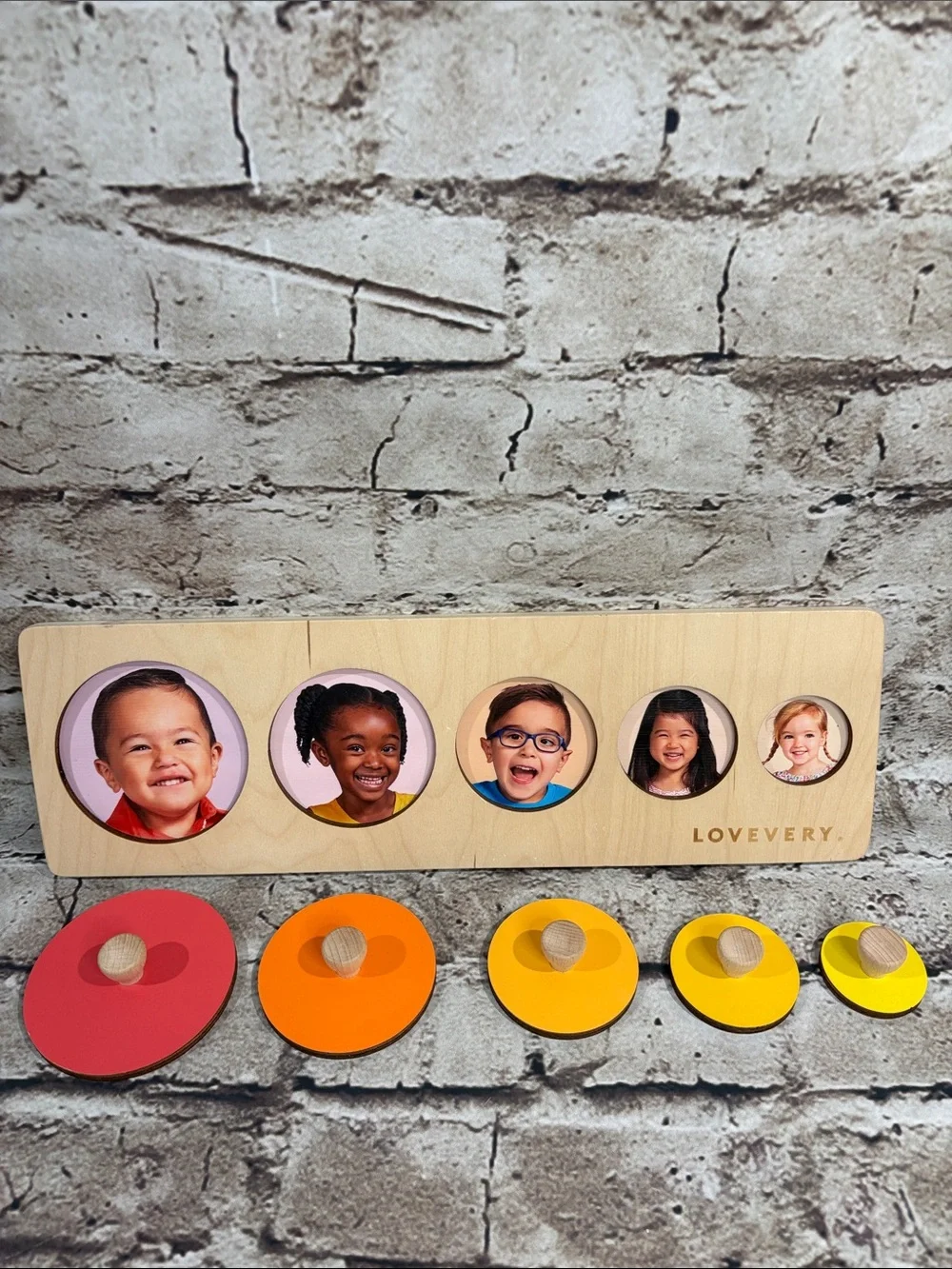 Lovevery Circle of Friends from Babbler Play Kit